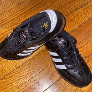 Brand new Adidas Samba!